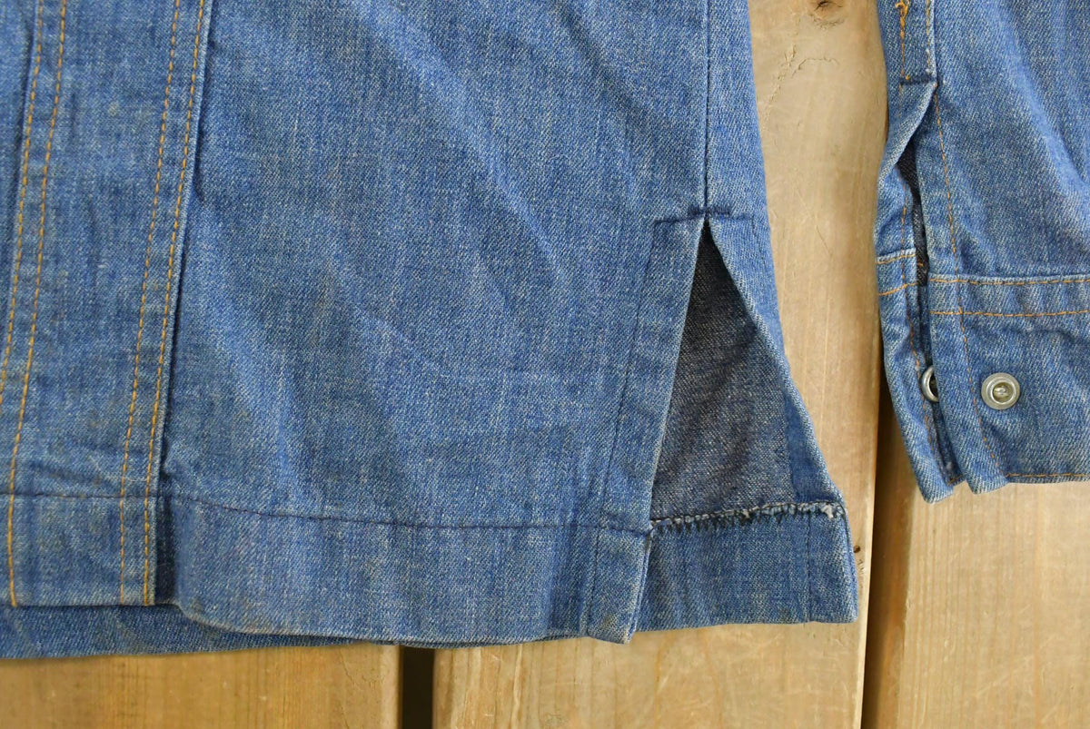 Vintage 1970s Lee Western Style Pearl Snap Button Up Denim Shirt Men's Large from propervintagecanada