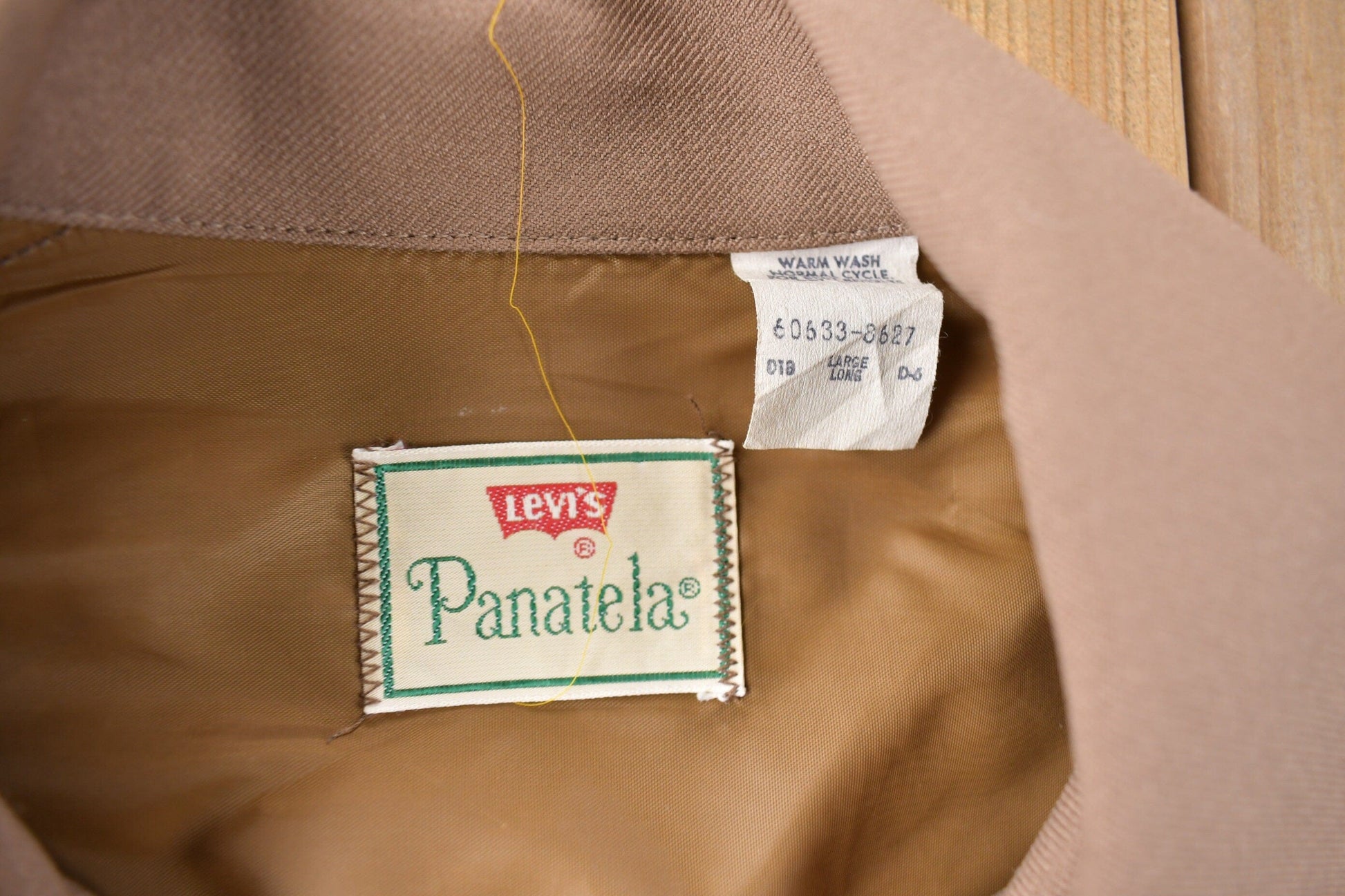 Vintage 1970s Levi's Panatela Tops Beige Western Style Button Up Shirt Made in USA Men's L from propervintagecanada
