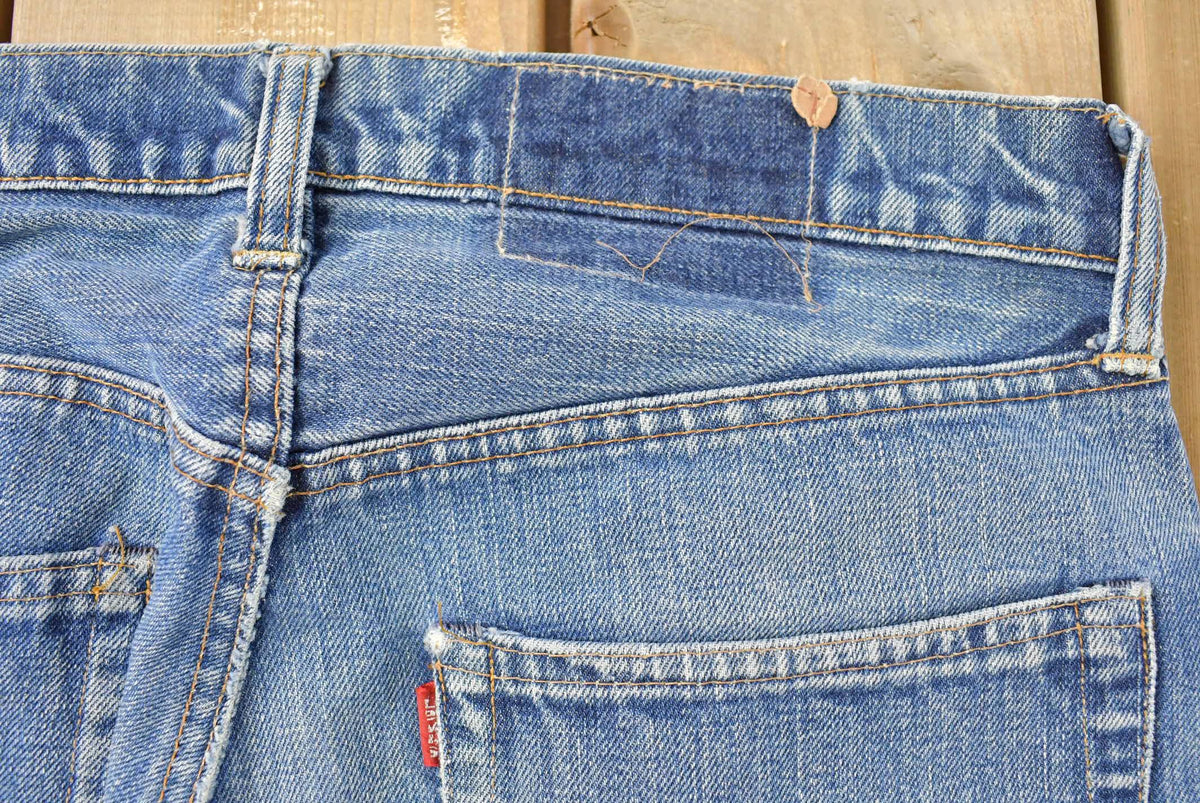 Vintage 1970s Levi's Single Stitch Regular Fit Denim Jeans Men's 31 x 33.5 from propervintagecanada