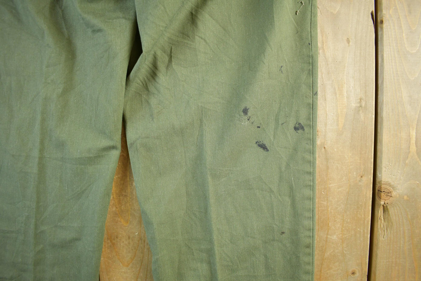 Vintage 1970s Military OG-107 Sateen Fatigue Pants Men's Medium 31 x 33 from propervintagecanada
