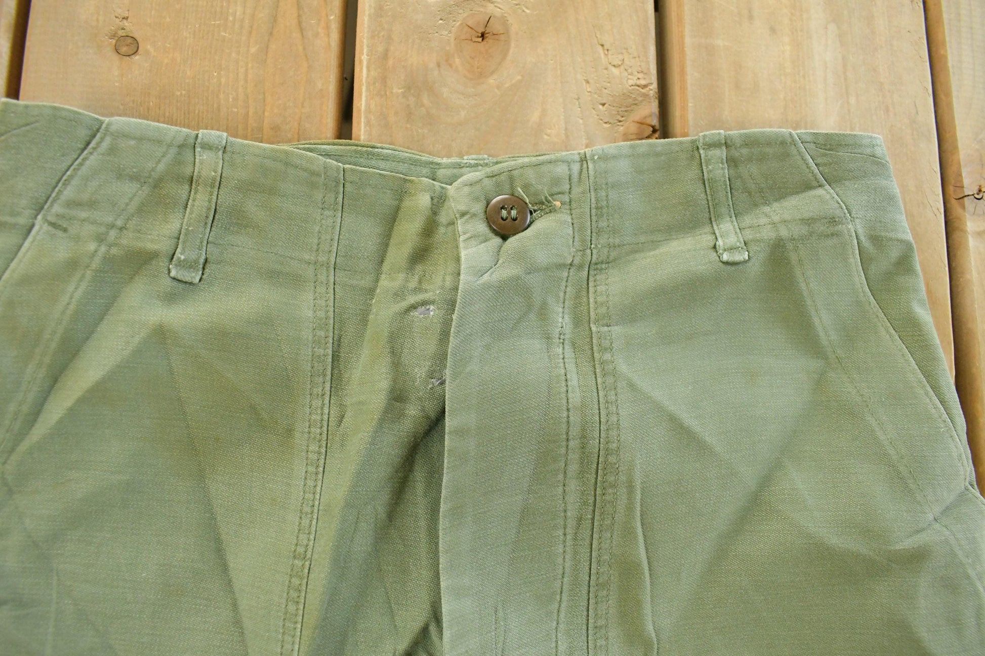 Vintage 1970s Military OG-107 Starched Sateen Fatigue Pants Men's 30 x 32 from propervintagecanada
