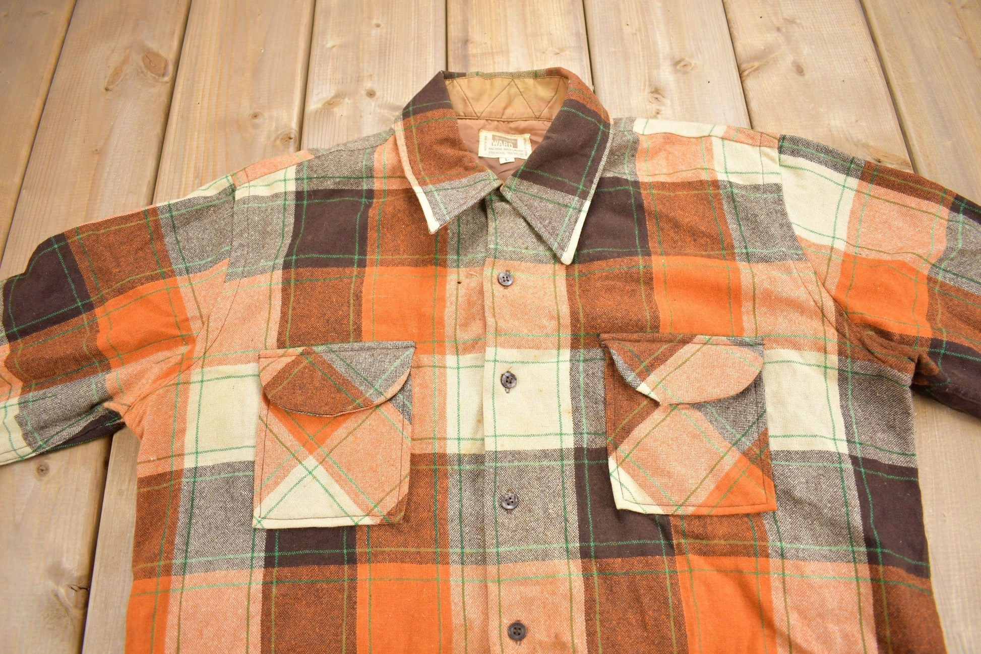 Vintage 1970s Montgomery Ward Button Up Flannel Sweater Men's Large from propervintagecanada