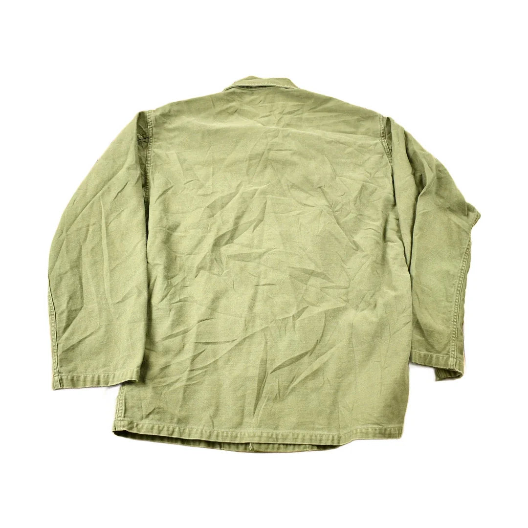 Vintage 1970s OG 107 Military Button Up Shirt Men's Medium from propervintagecanada