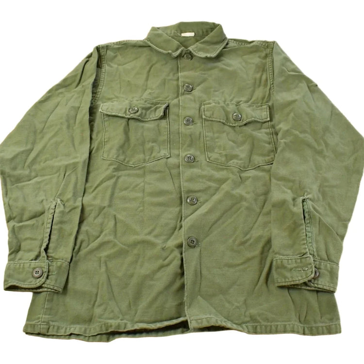 Vintage 1970s OG-107 Military Sateen Shirt Men's Medium from propervintagecanada