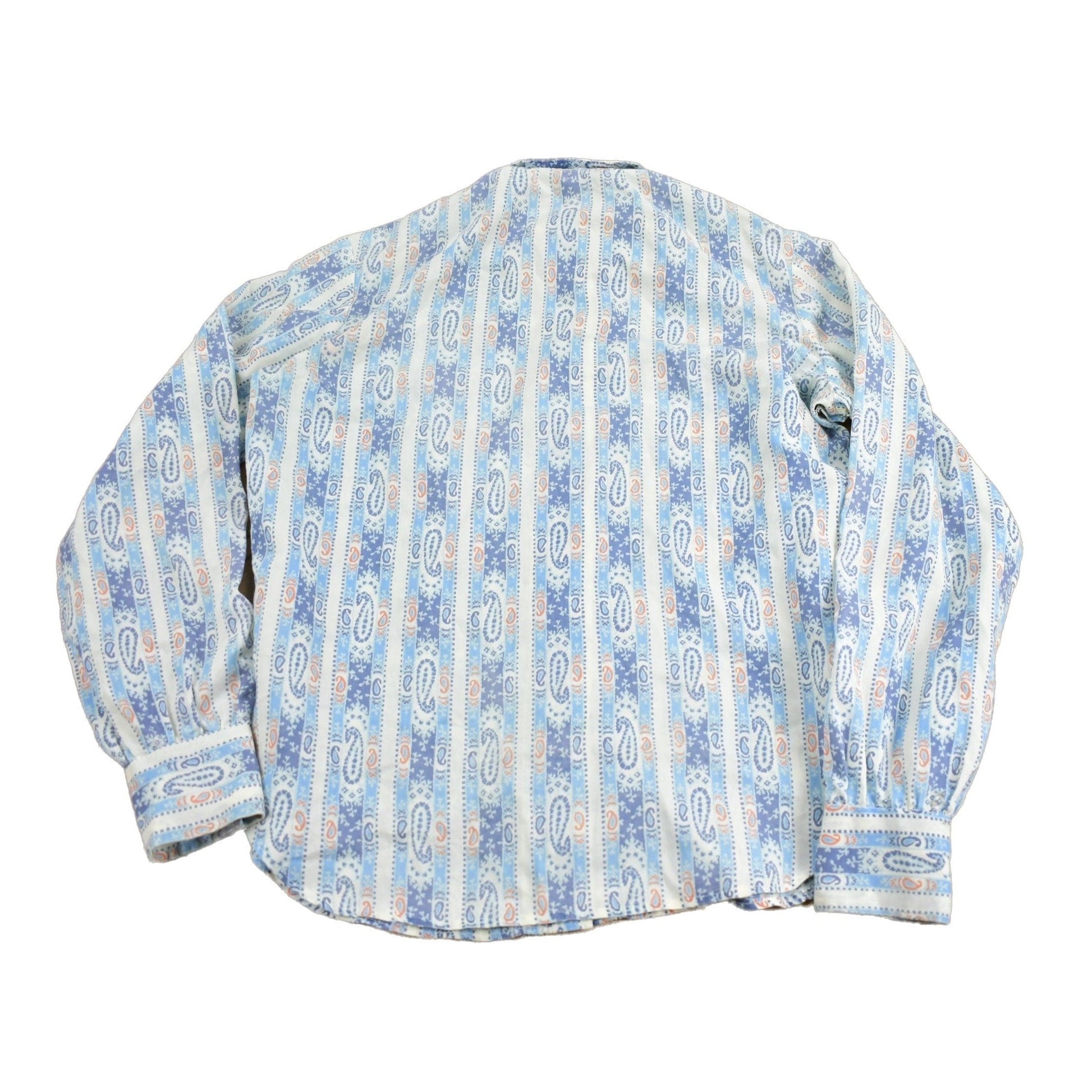 Vintage 1970s Paisley Theme Button Up ShirtMen's Medium from propervintagecanada