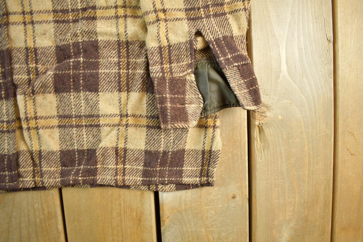 Vintage 1970s Pariani Wool Button Up Shirt Jacket Men's Large from propervintagecanada