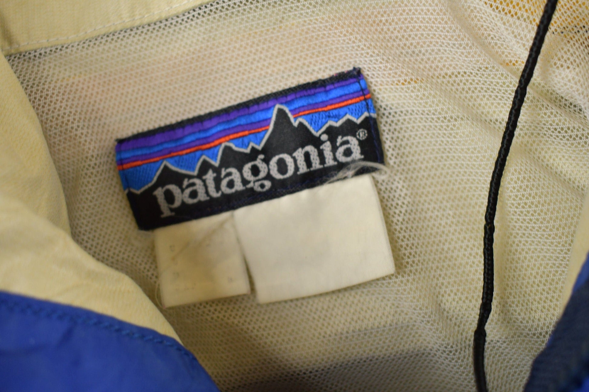 Vintage 1970s Patagonia Anorak Quarter Zip Windbreaker Jacket Men's M from propervintagecanada