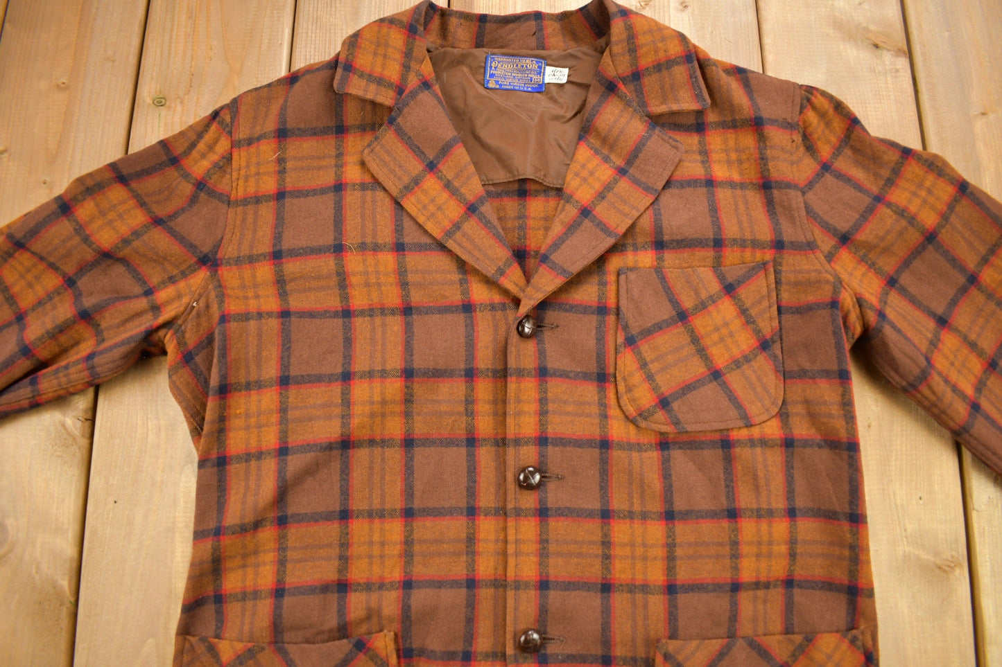 Vintage 1970s Pendleton Plaid Button Up Blazer Jacket Size M from propervintagecanada