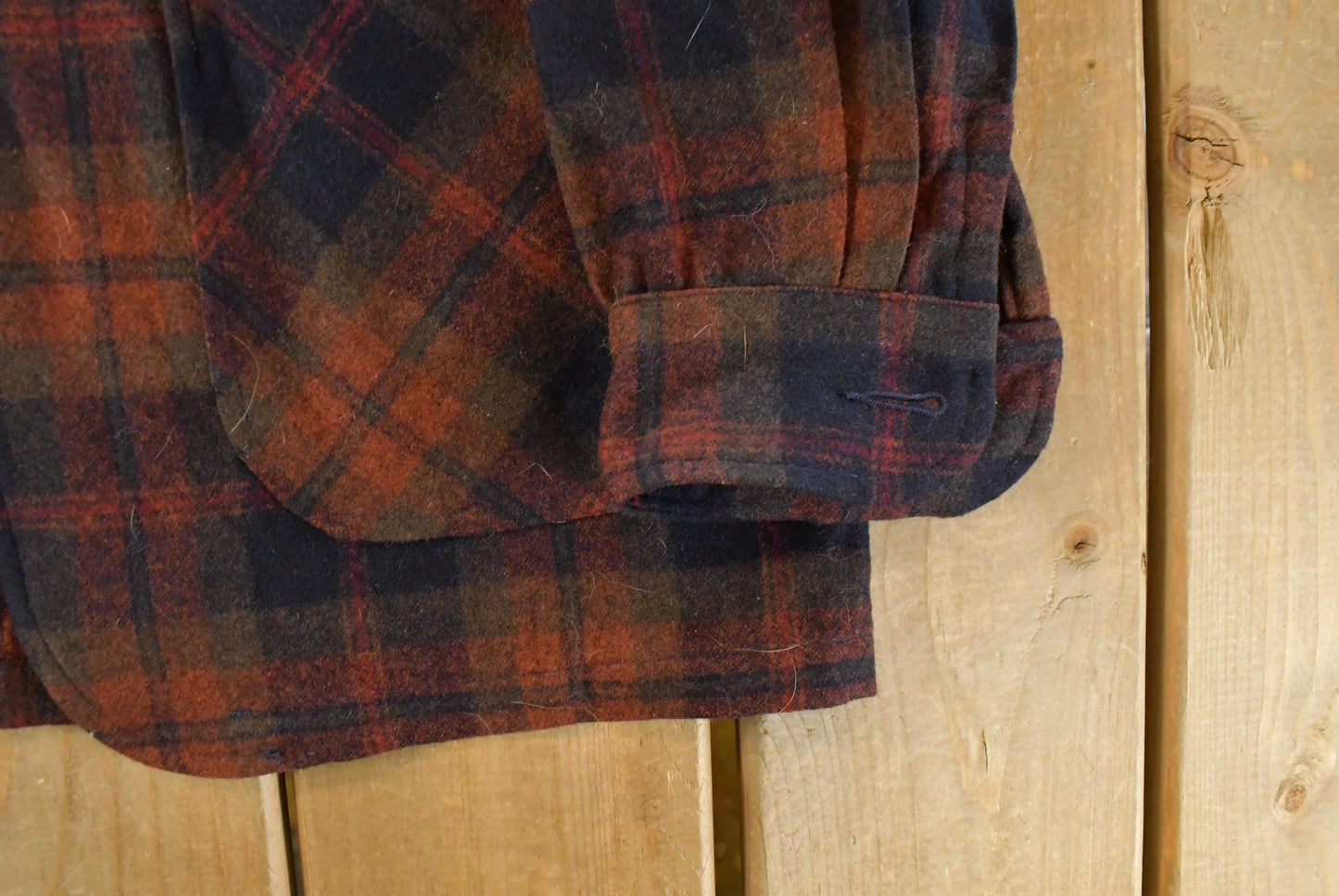 Vintage 1970s Pendleton Plaid Button Up Blazer Shirt Men's Medium / 100% Virgin Wool / Outdoorsman / True Vintage / Made In USA / Flannel from propervintagecanada