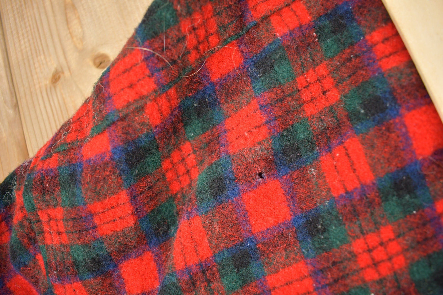 Vintage 1970s Pendleton Plaid Flannel Button Up Board Shirt Men's Medium from propervintagecanada