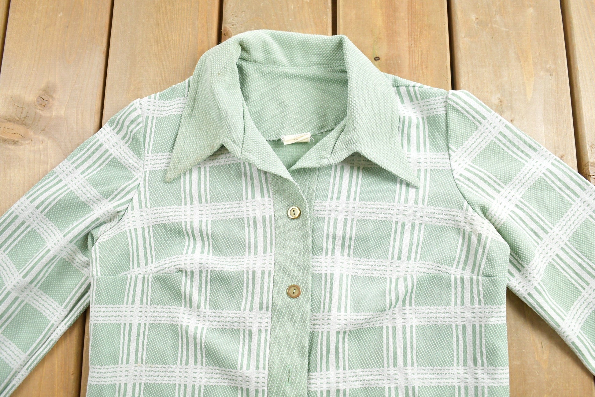 Vintage 1970s Plaid Button Up Shirt Men's Medium from propervintagecanada