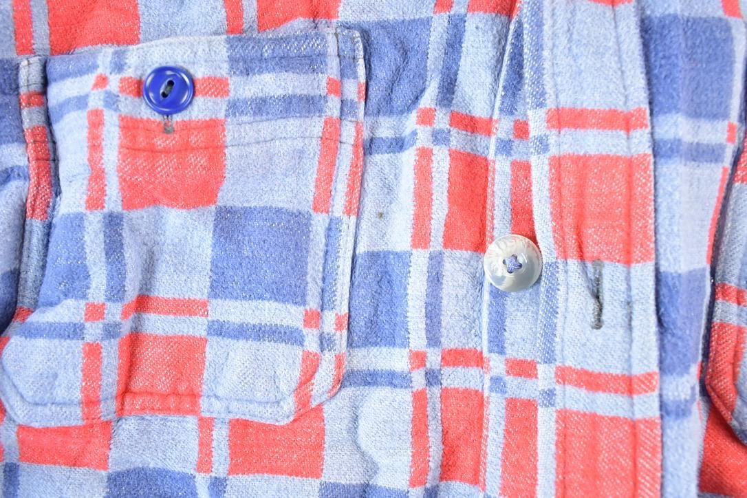 Vintage 1970s Plaid Button Up Shirt Mens L from propervintagecanada