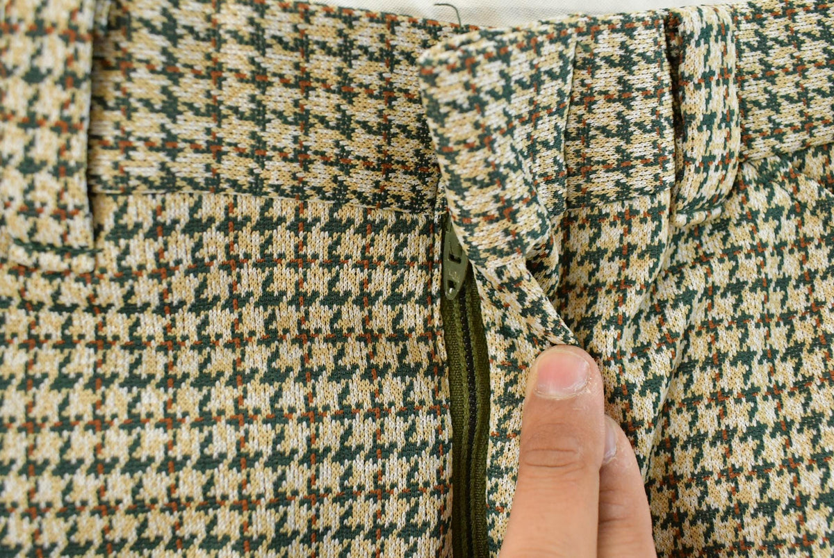 Vintage 1970s Pleated Checkered Plaid Pants Men's 33 x 33 from propervintagecanada