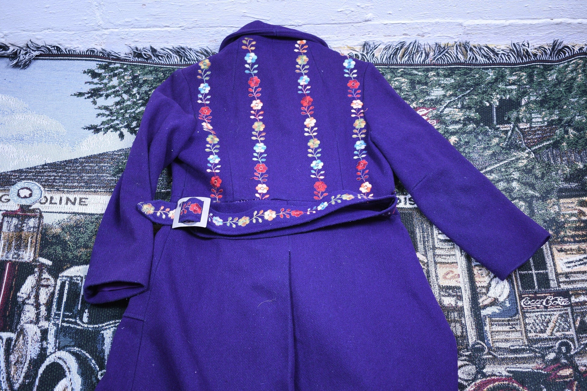 Vintage 1970s Purple Wool Overcoat Men's Small from propervintagecanada