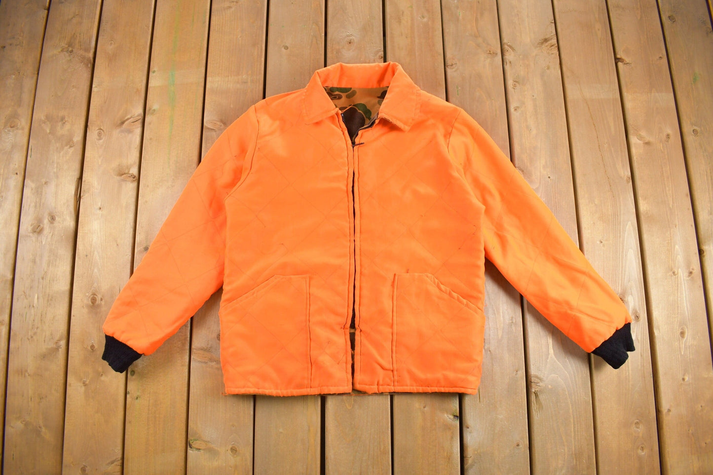 Vintage 1970s Reversible Hi Vis Duck Camo Puffer Jacket Men's Medium from propervintagecanada