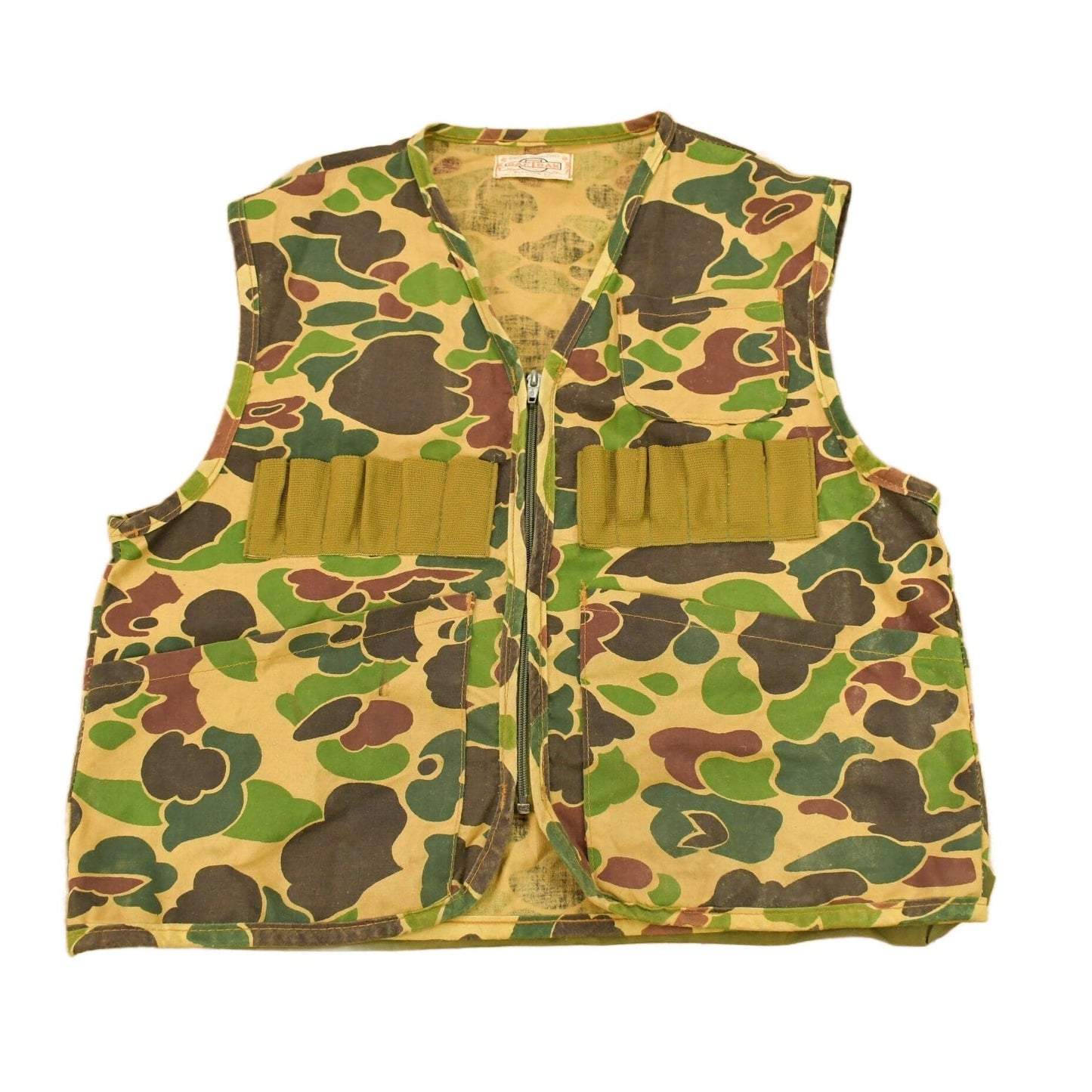 Vintage 1970s Saf T Bak Camo Hunting Vest Men's Medium from propervintagecanada