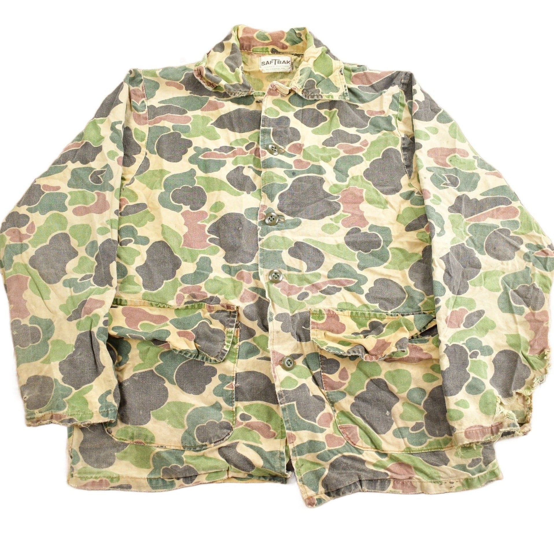 Vintage 1970s Saf T Bak Duck Camo Button Up Men's S-M from propervintagecanada