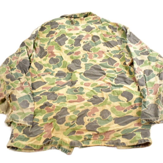 Vintage 1970s Saf T Bak Duck Camo Button Up Men's S-M from propervintagecanada
