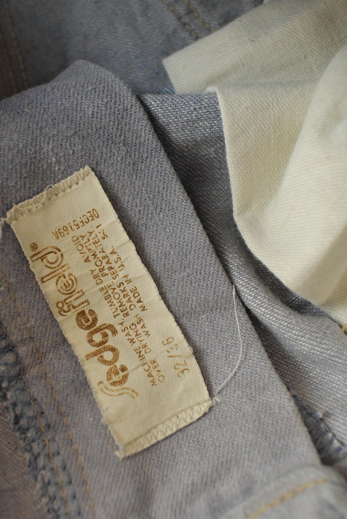 Vintage 1970s Sedgefield Distressed Flare Denim Blue Jeans 29 x 29.5 from propervintagecanada