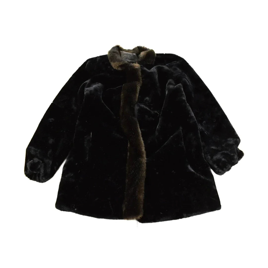 Vintage 1970s Sheered Beaver Fur Coat Women's Small from propervintagecanada