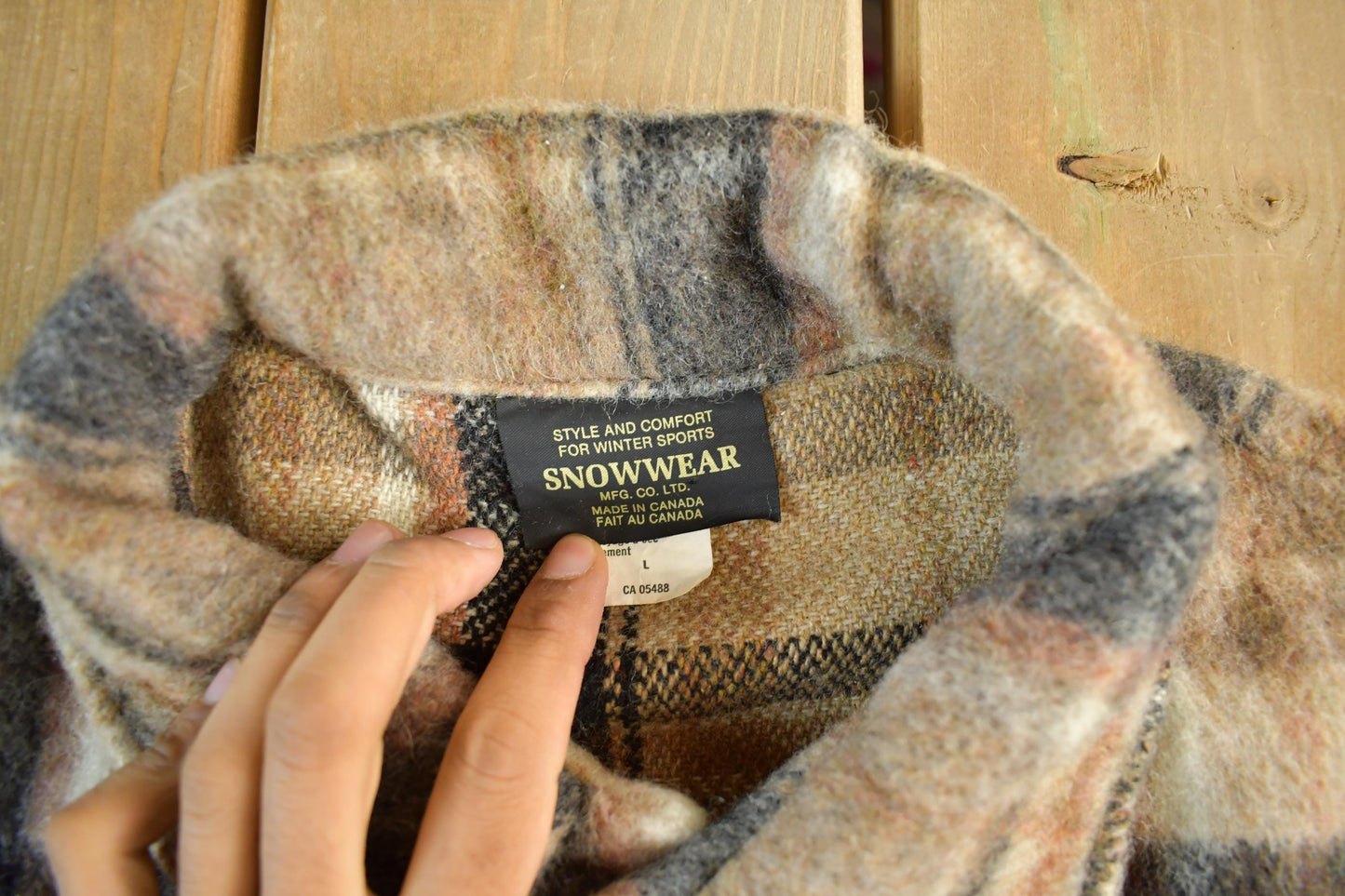 Vintage 1970s Snowwear Wool Flannel Shirt Jacket Men's M-L from propervintagecanada