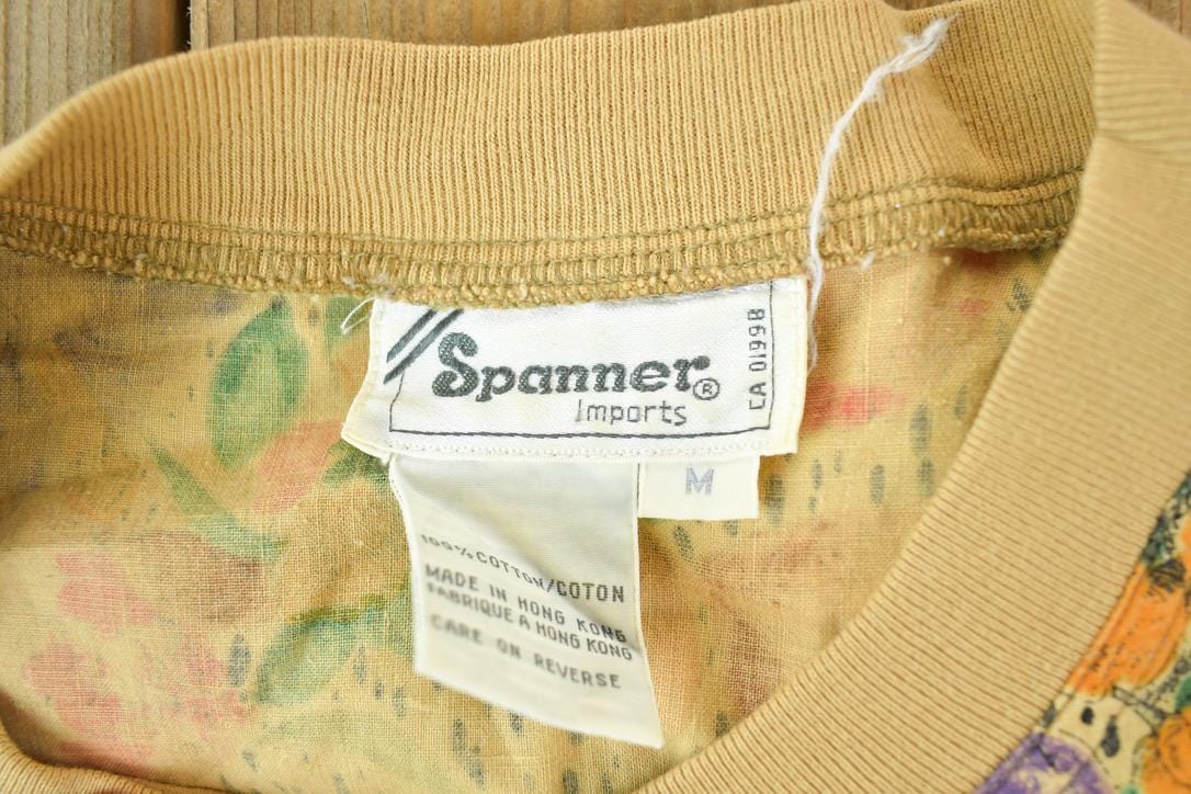 Vintage 1970s Spanner Imports Floral Print Womens Souvenir Single Stitch Graphic Print T-Shirt Made In USA
