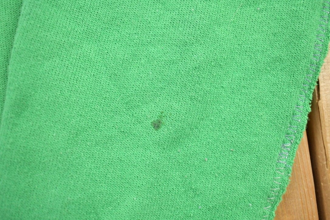 Vintage 1970s Superior Hills Huskies Crewneck Sweatshirt Men's XS from propervintagecanada