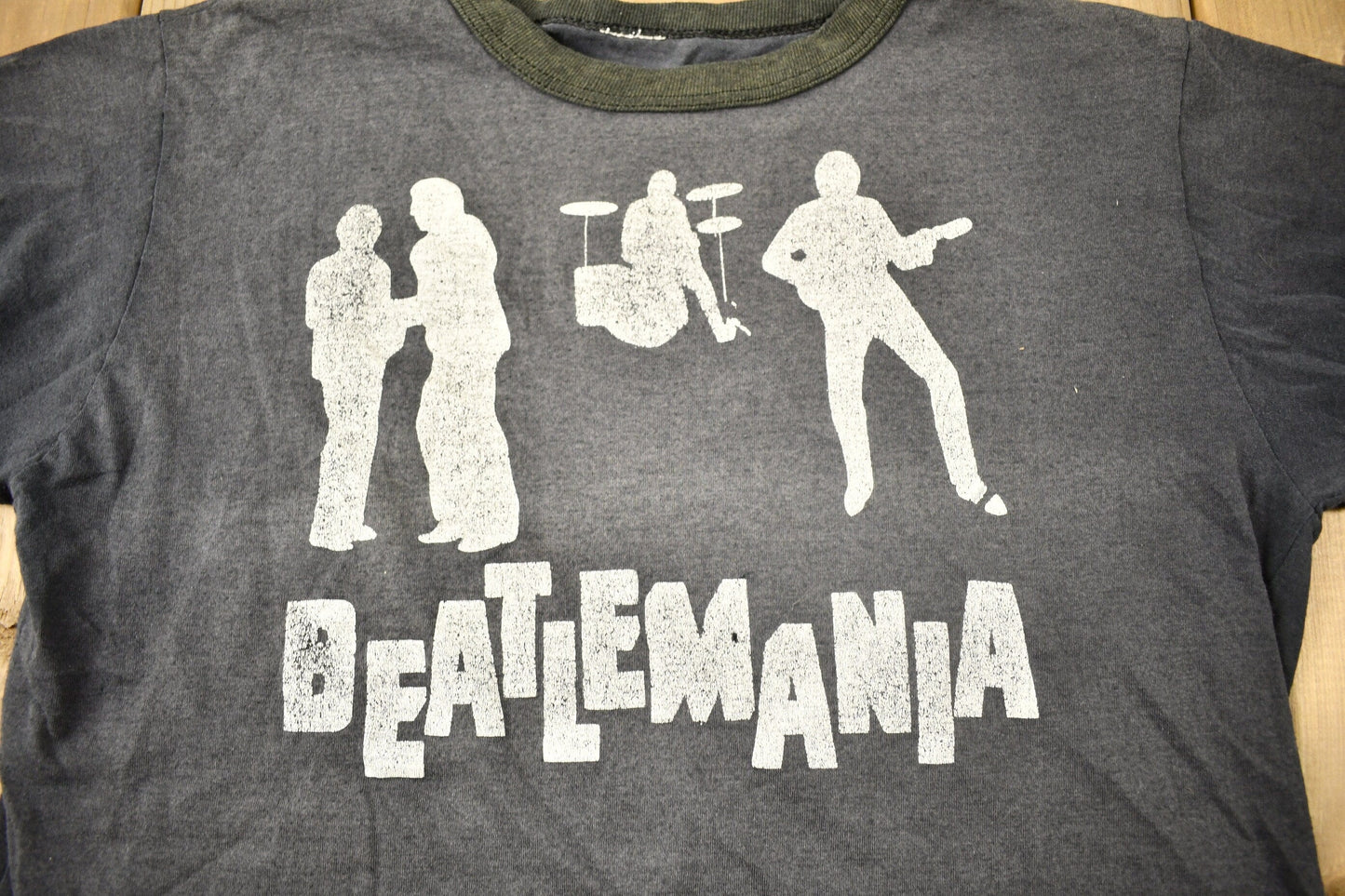 Vintage 1970s The Beatles Beatlemania Ringer T-shirt from propervintagecanada