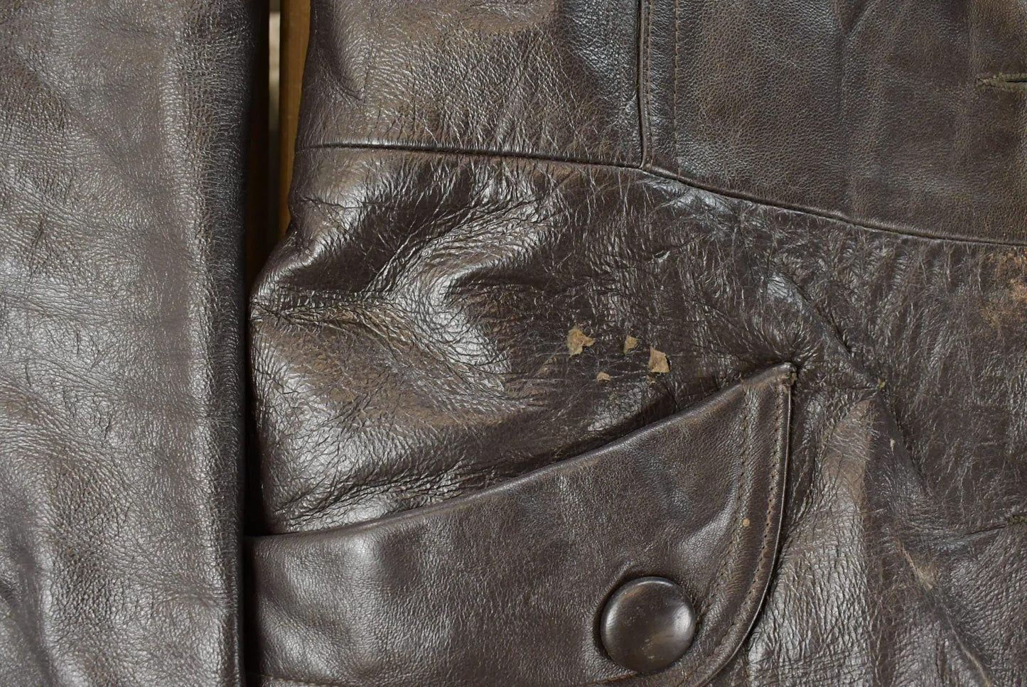Vintage 1970s Trojan Leather Fur Collar Trench Coat Women's S from propervintagecanada