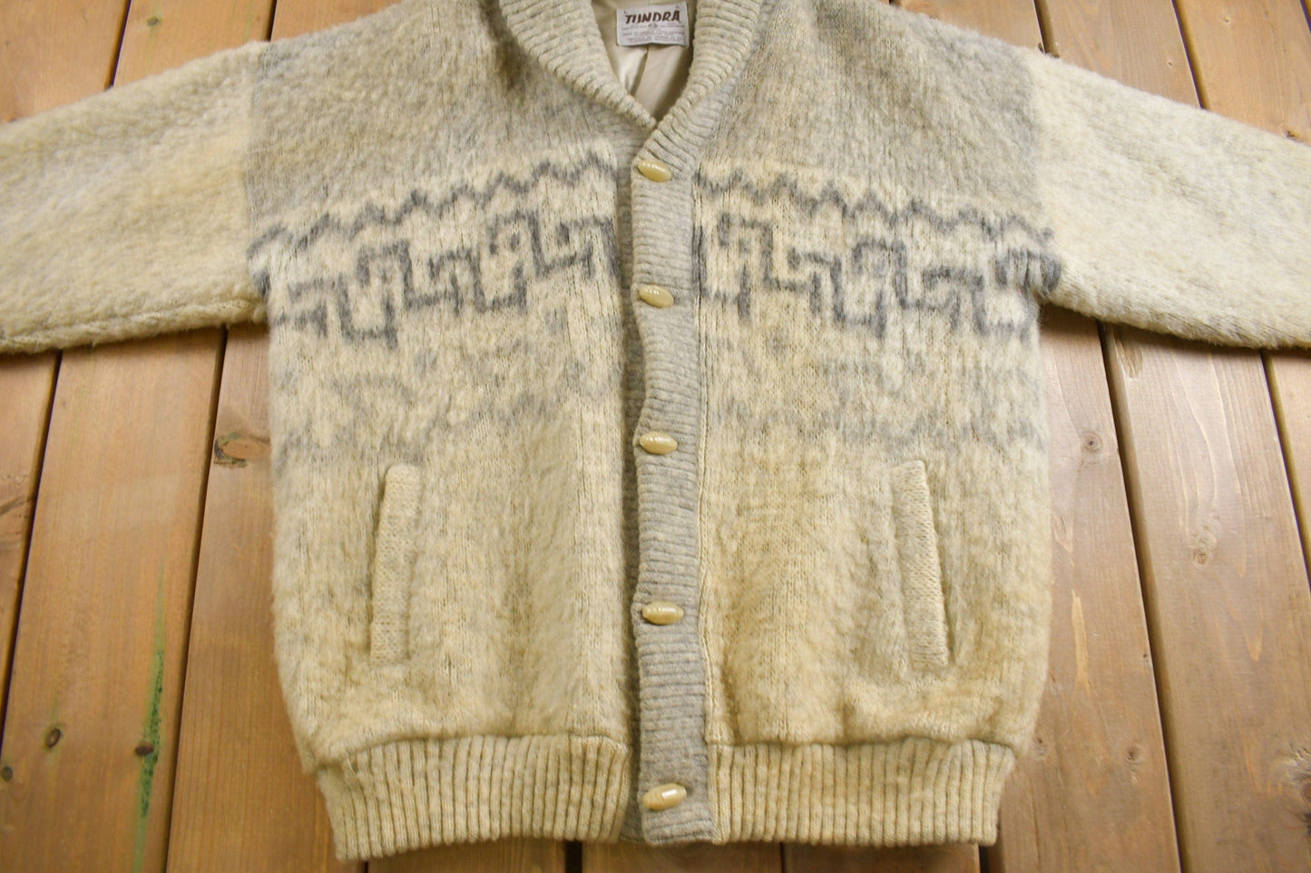 Vintage 1970s Tundra 100% Wool Knit Shawl Collar Jacket Men's Large from propervintagecanada