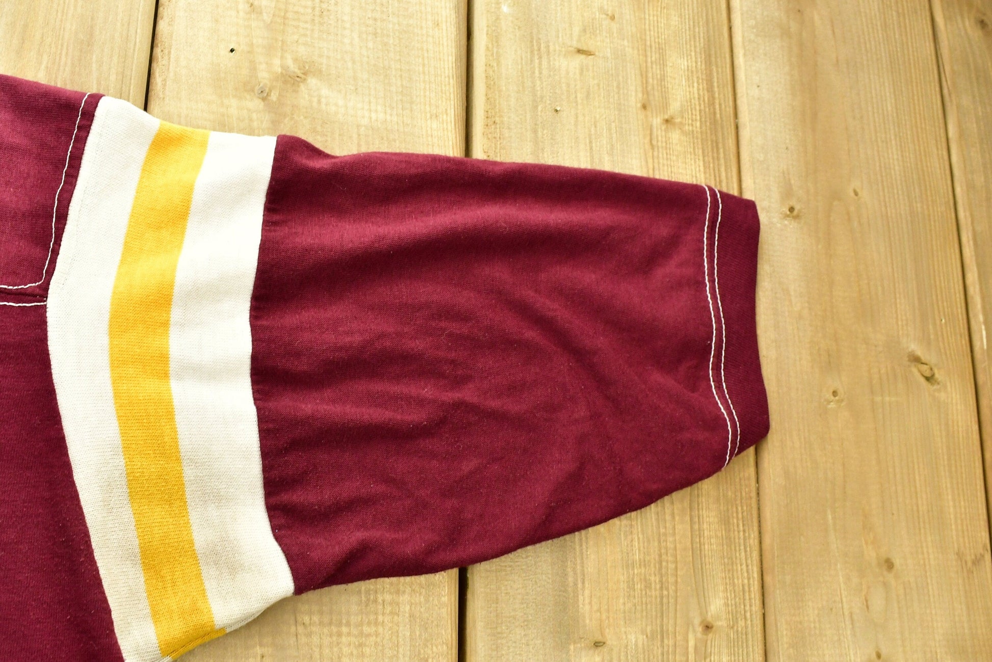 Vintage 1970s University of Florida State Collegiate T-Shirt Men's Medium from propervintagecanada