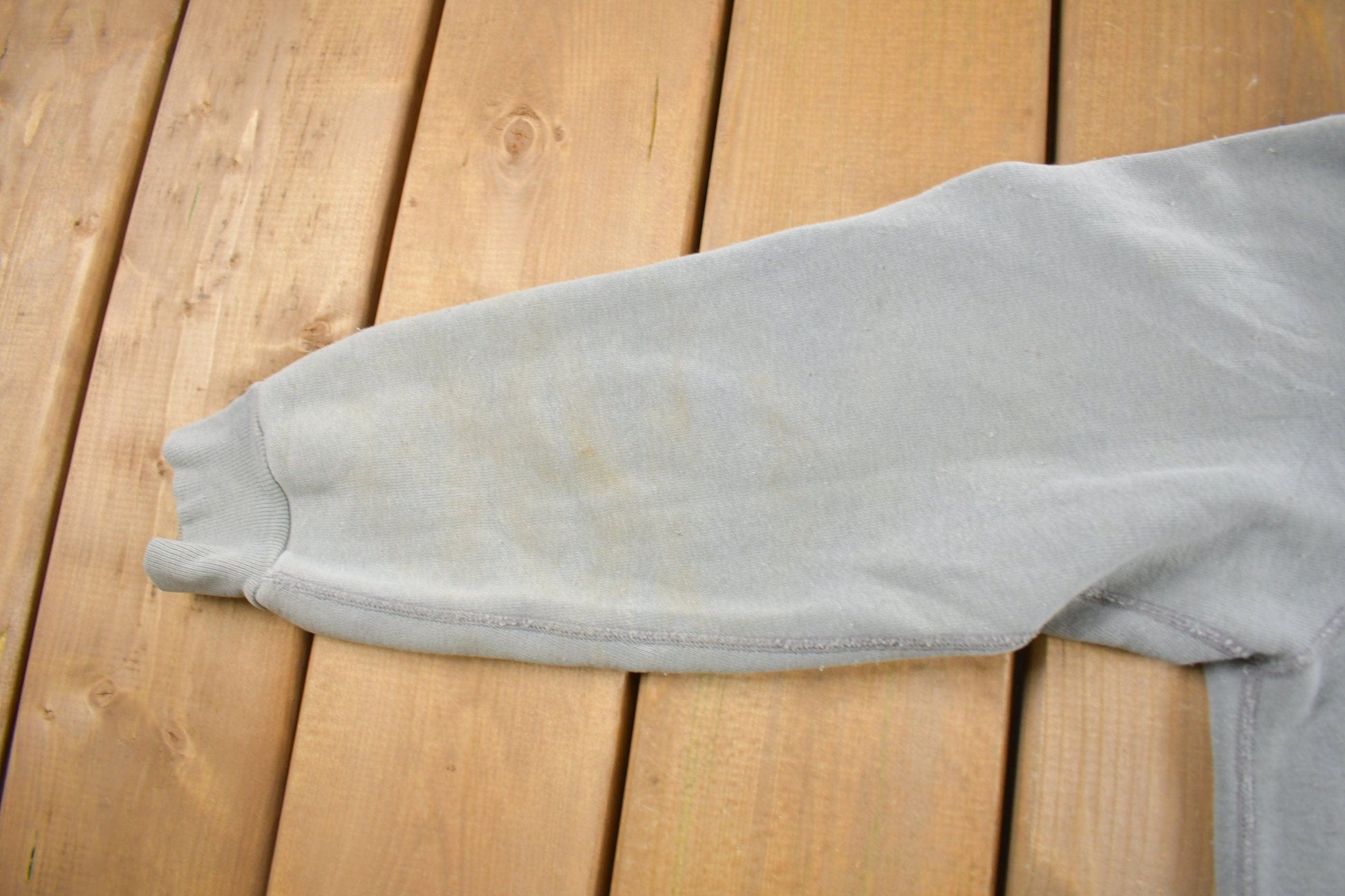 Vintage 1970s University of Toronto Collegiate Zip Up Hoodie Men's XS from propervintagecanada