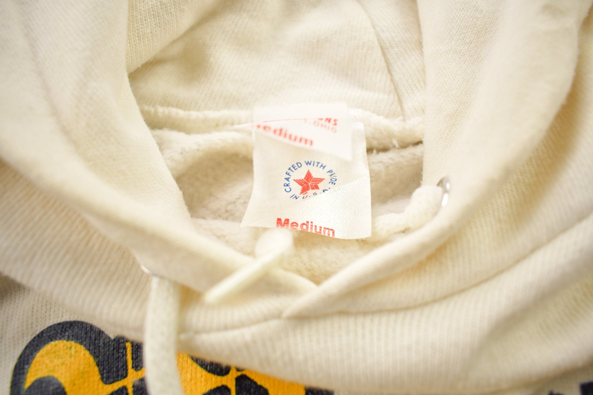 Vintage 1970s West Virginia University Collegiate Raglan Hoodie Men's S from propervintagecanada