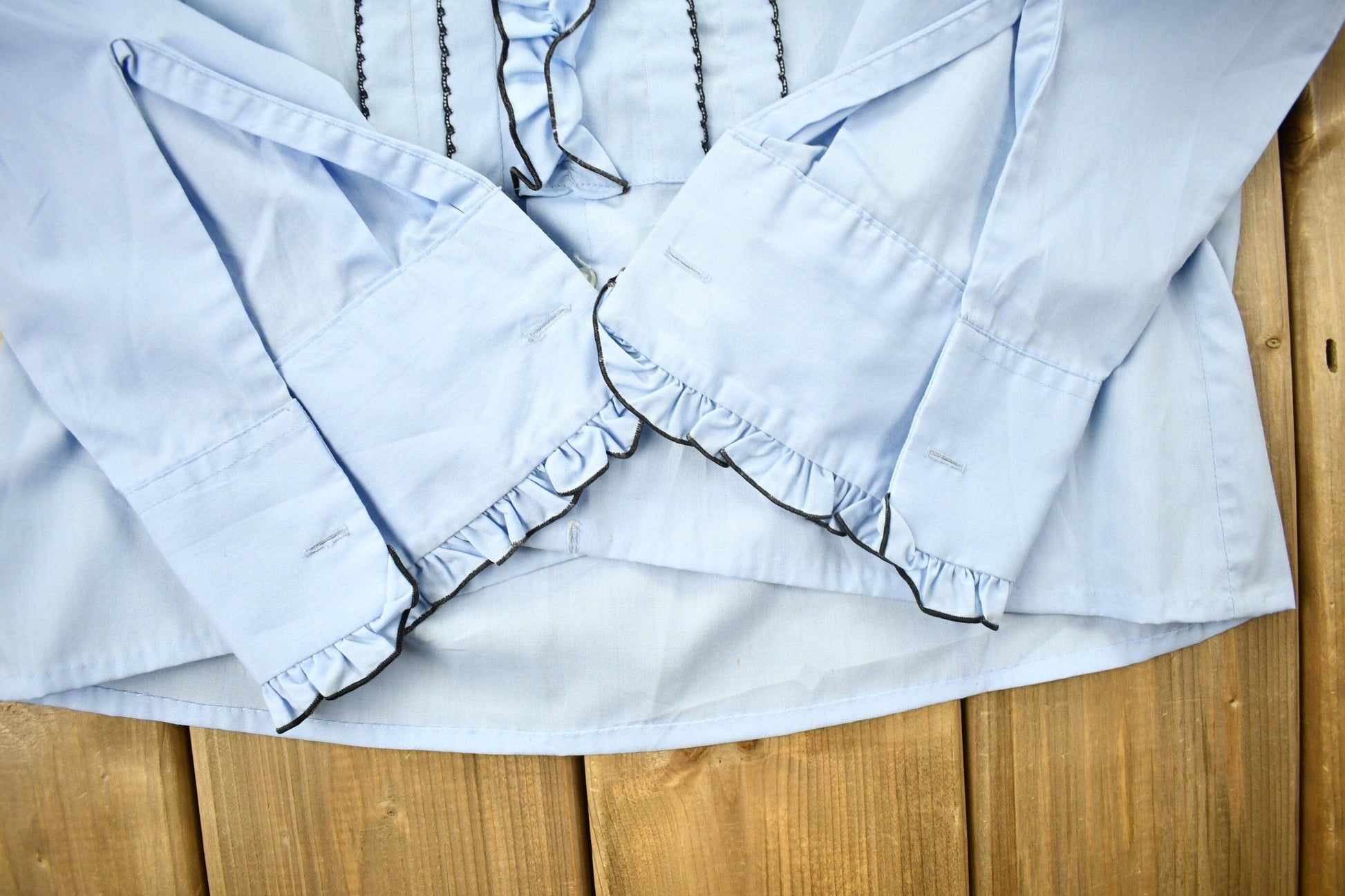 Vintage 1970s Western Style Button Up Shirt Men's Medium from propervintagecanada