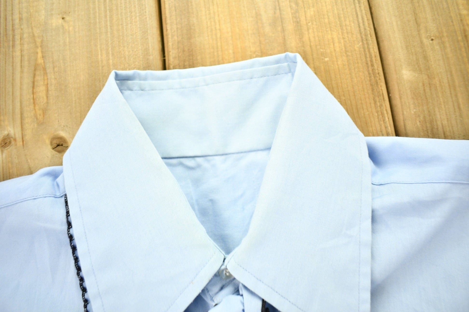 Vintage 1970s Western Style Button Up Shirt Men's Medium from propervintagecanada