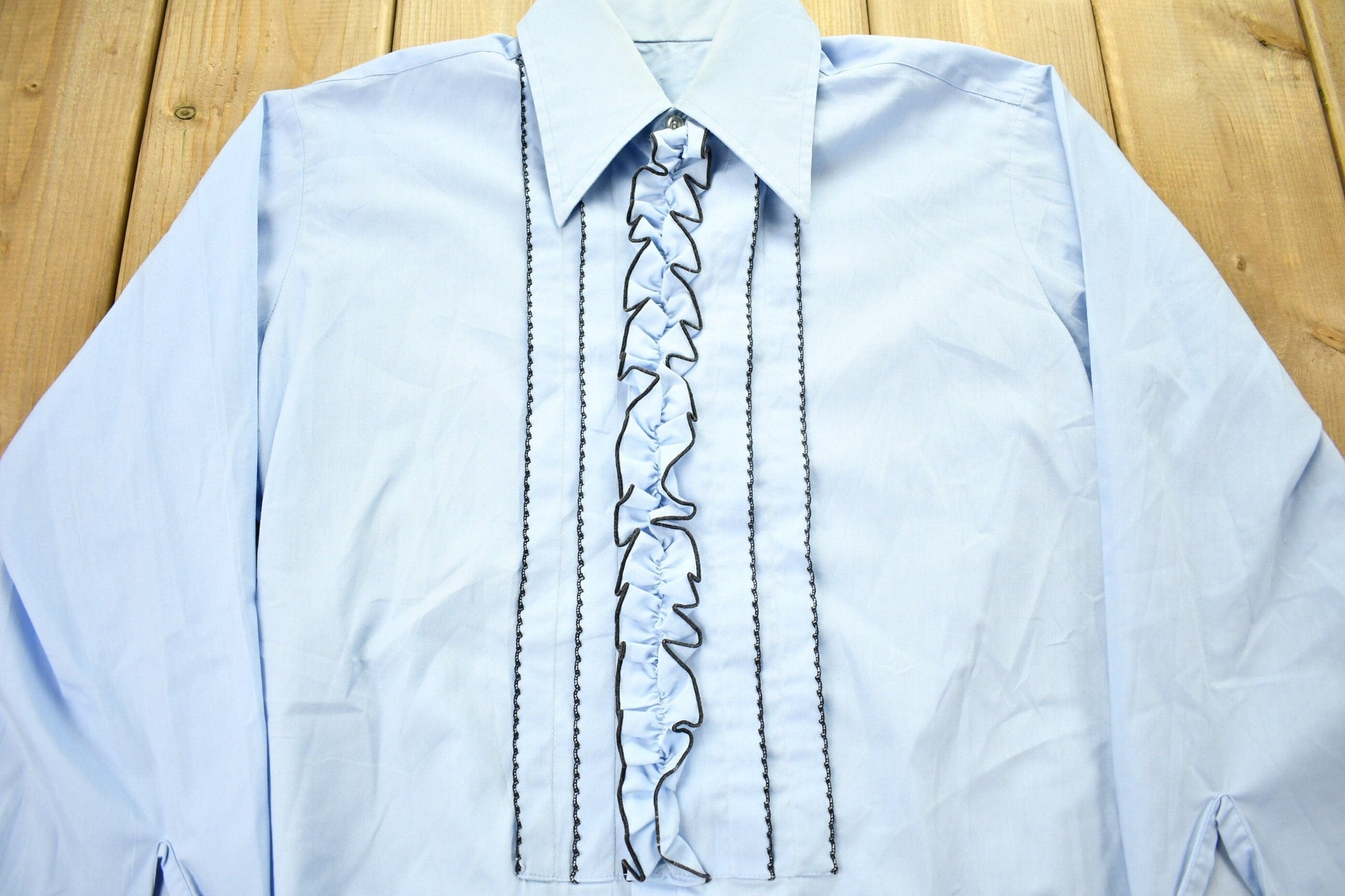 Vintage 1970s Western Style Button Up Shirt Men's Medium from propervintagecanada