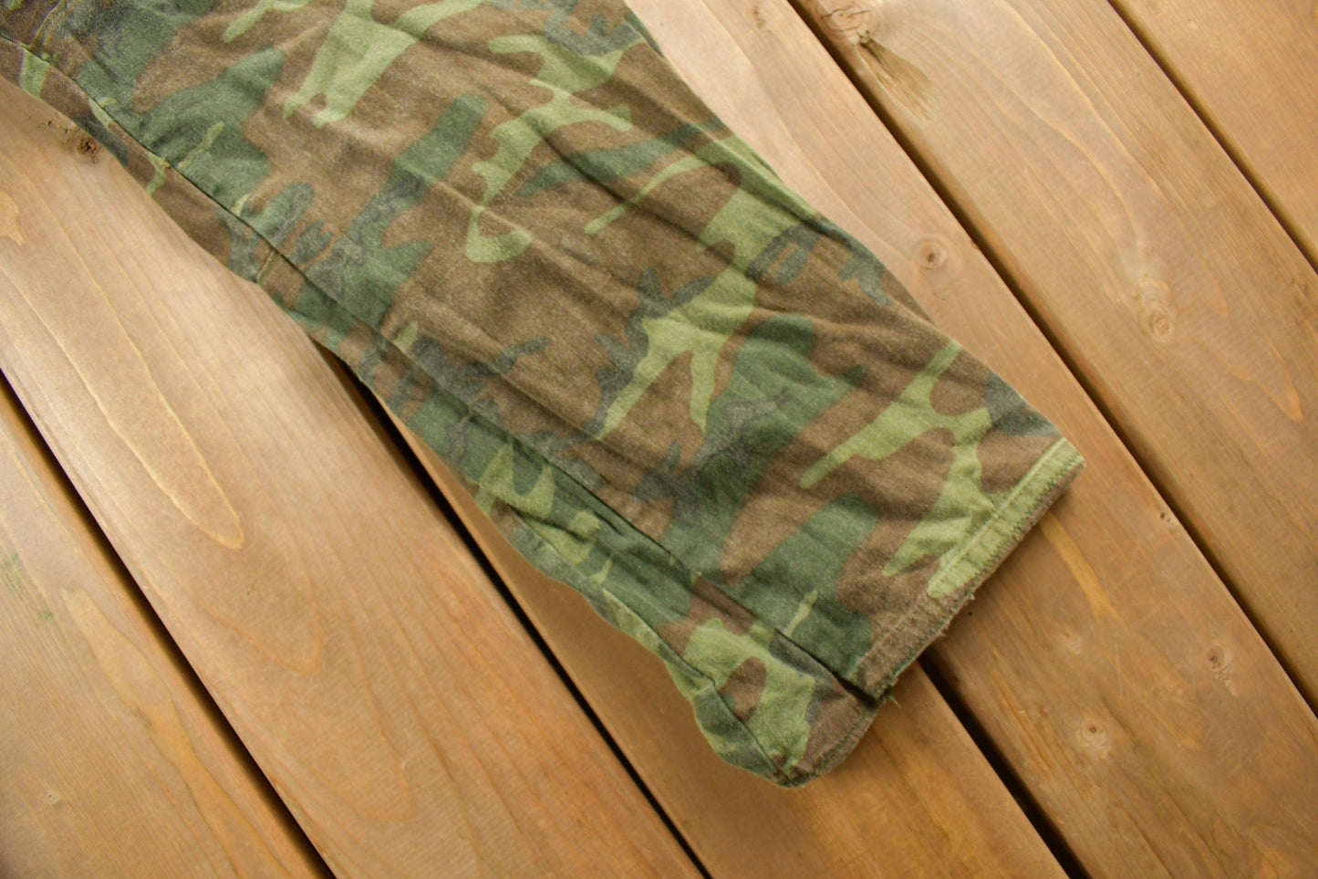 Vintage 1970s Woodland Camouflage Hunting Pants Men's 38 x 27 from propervintagecanada