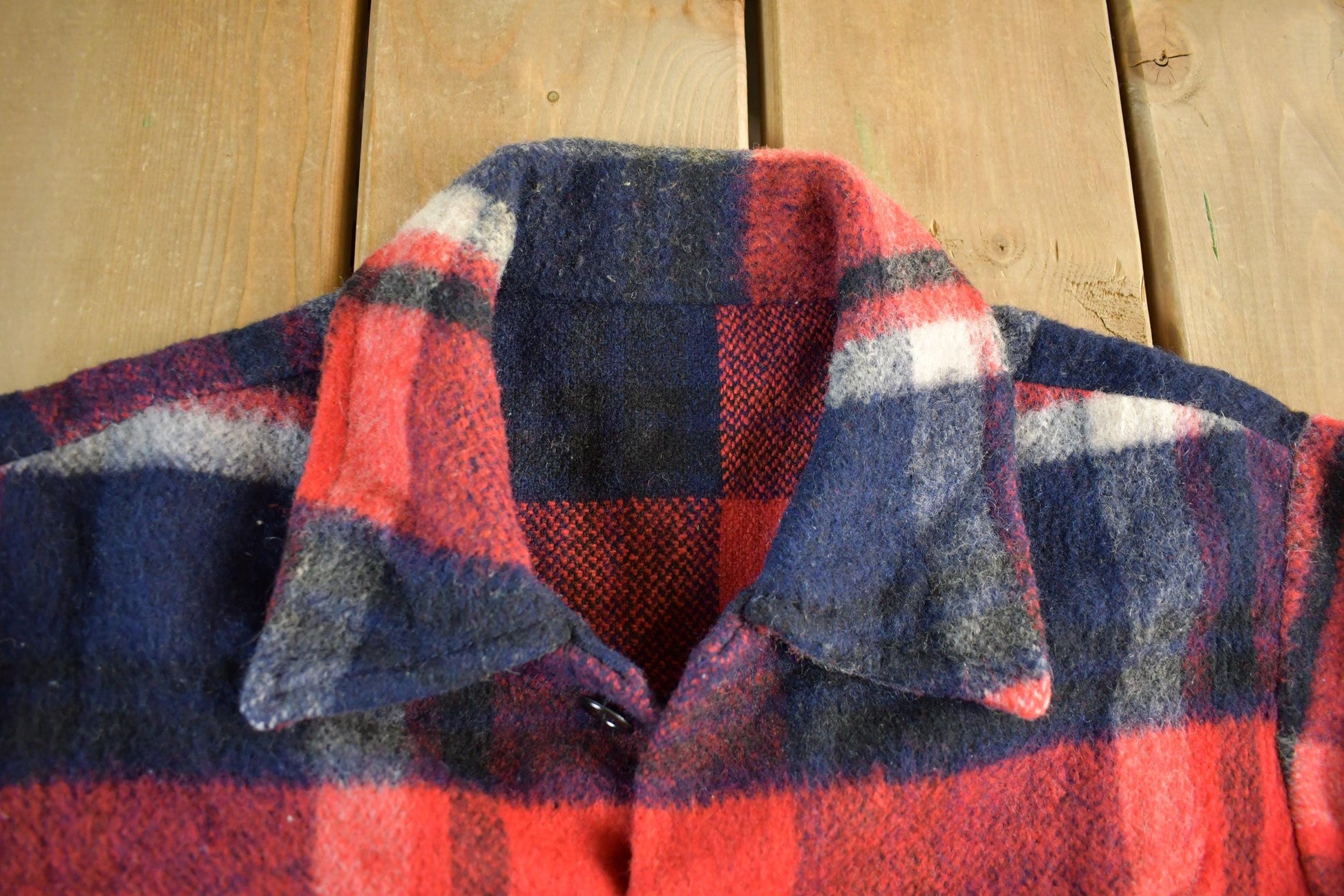 Vintage 1970s Wool Flannel Shirt Jacket Men's M-L / Shacket True Vintage / 70s Plaid Outdoors / Flannel Jacket / Button Up from propervintagecanada