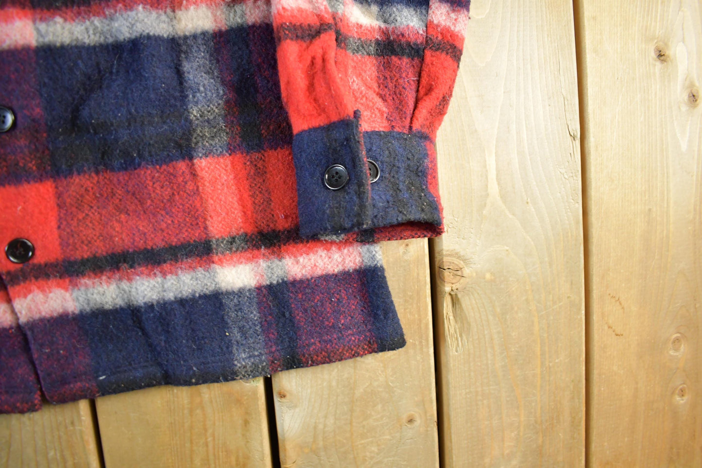 Vintage 1970s Wool Flannel Shirt Jacket Men's M-L / Shacket True Vintage / 70s Plaid Outdoors / Flannel Jacket / Button Up from propervintagecanada