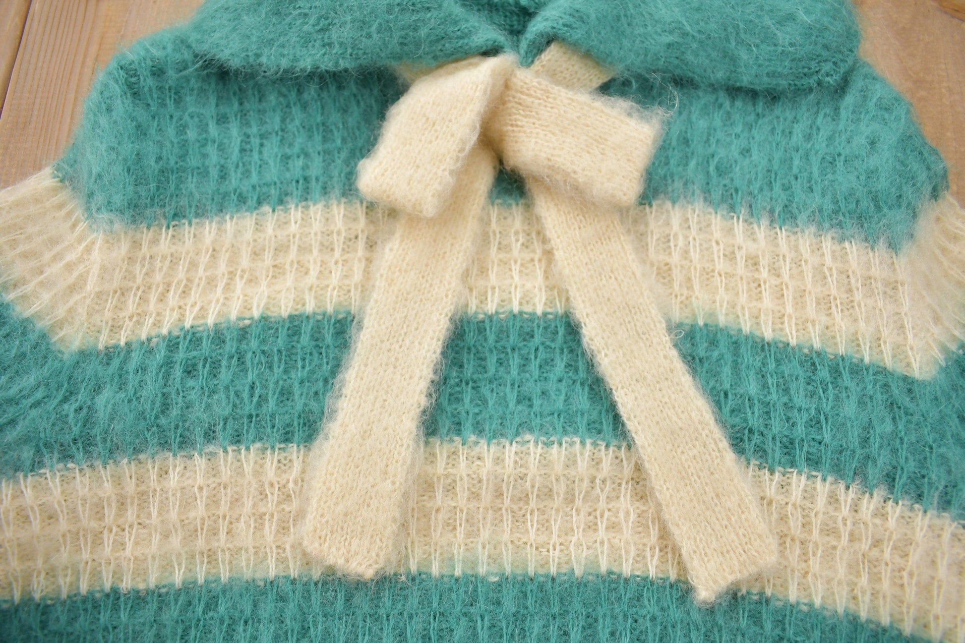 Vintage 1970s Wool Knit Bow Tie Green Beige Stripe Sweater Men's S from propervintagecanada
