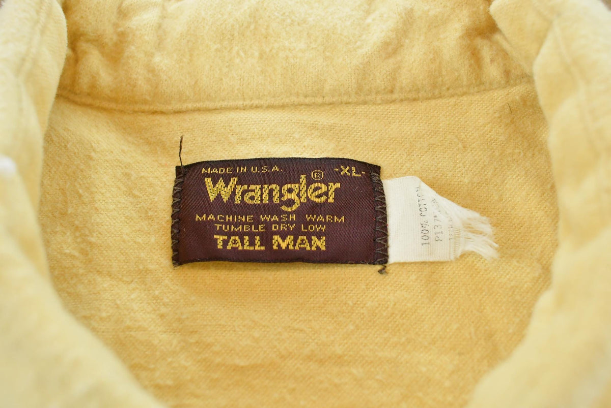Vintage 1970s Wrangler Chamois Cloth Button Up Shirt Men's L from propervintagecanada