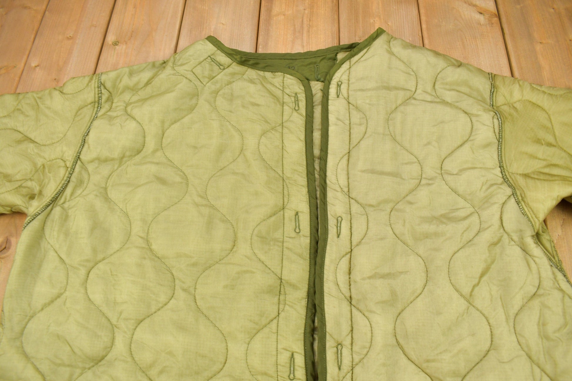 Vintage 1973 M65 Military Jacket Liner Size L Men's 2XL from propervintagecanada
