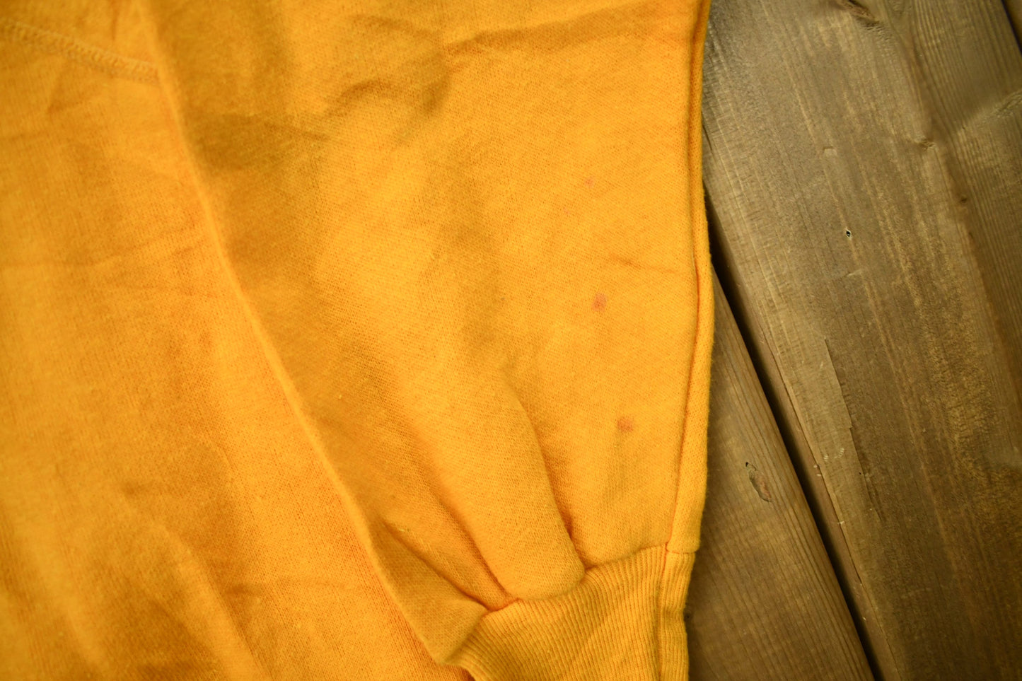 Vintage 1976 Denfeld Highschool Raglan Crewneck Sweatshirt Men's MMen's Medium from propervintagecanada