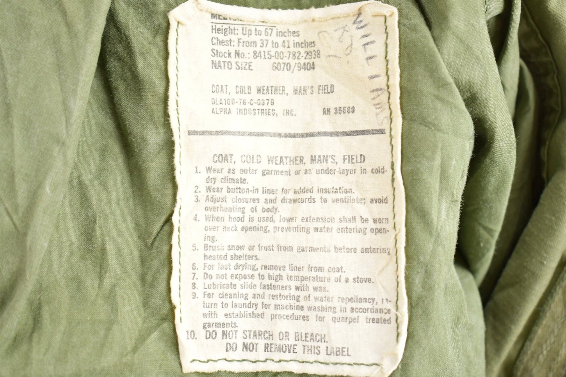 Vintage 1976 Military Army Sateen Field Jacket from propervintagecanada