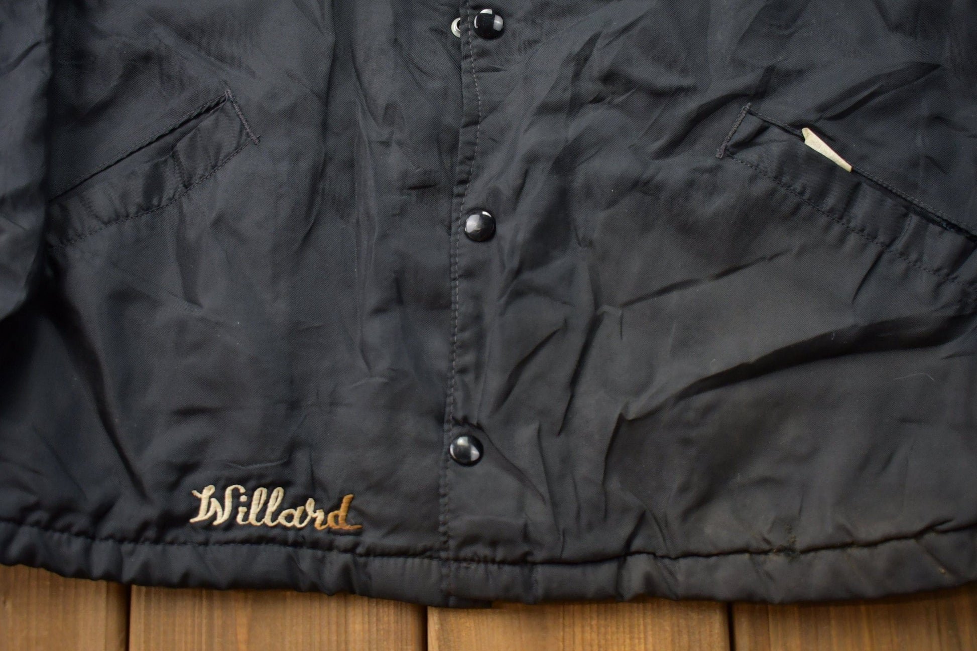 Vintage 1979-1980 Sports Windbreaker Jacket Men's Large from propervintagecanada