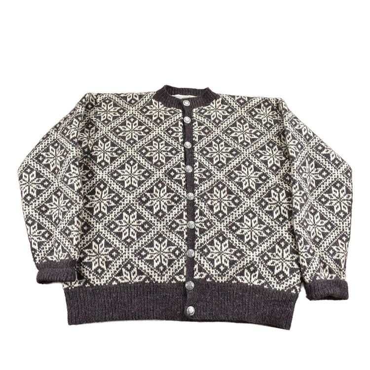 Vintage 1980s 100% Wool Winter Theme Knit Sweater Men's Medium from propervintagecanada