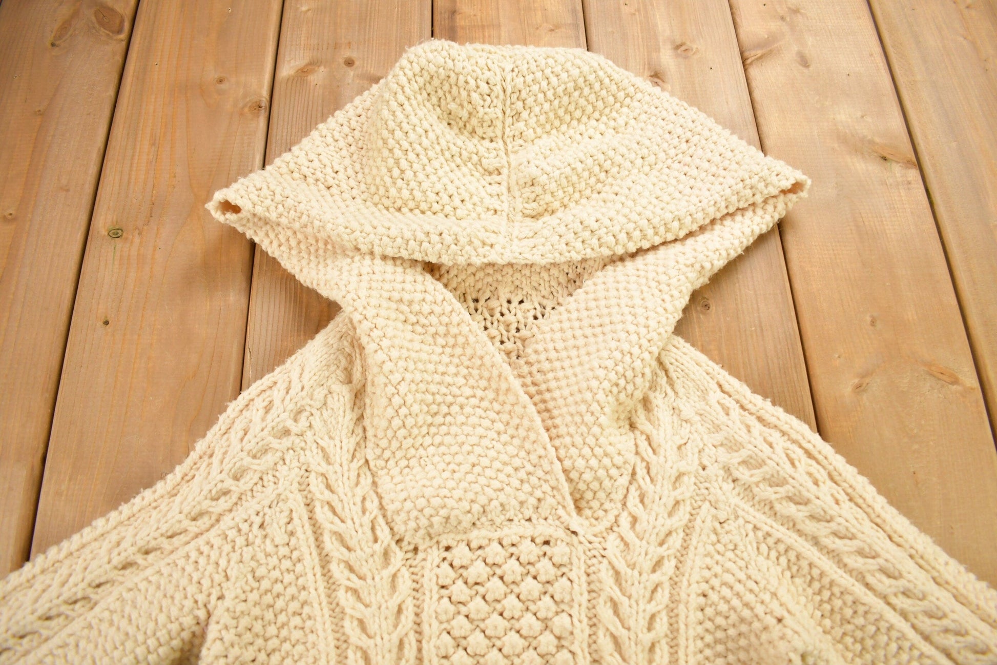 Vintage 1980s 3D Cable Knit Hoodie Men's Small from propervintagecanada