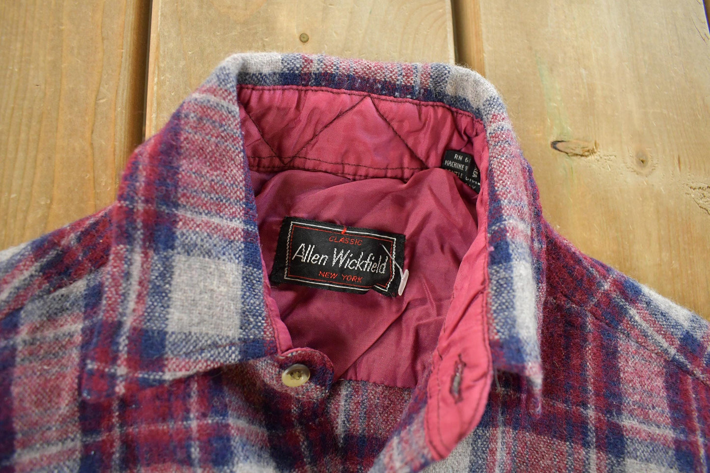 Vintage 1980s Allen Wickfield Plaid Wool Flannel Button Up Shirt Men's Small from propervintagecanada
