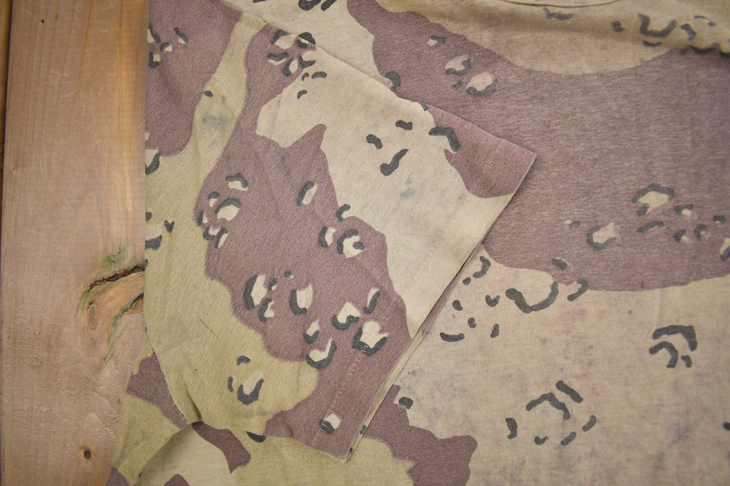 Vintage 1980s American Veteran Graphic Desert Camo T Shirt Men's Large from propervintagecanada