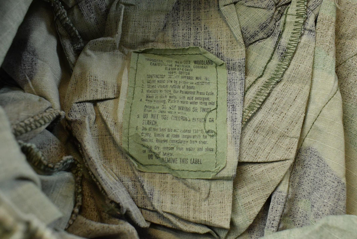 Vintage 1980s Army Woodland Camouflage Cargo Pants Men's 33 x 28 from propervintagecanada